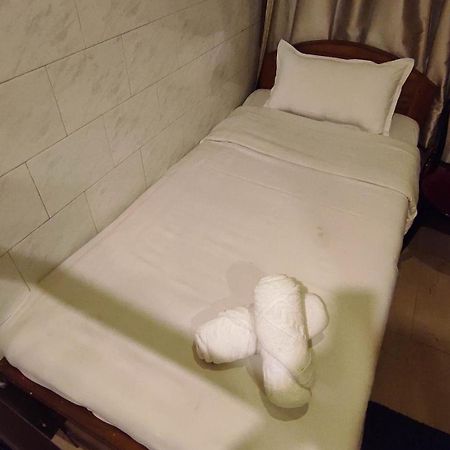 Baba Tourist Lodge Shillong Ngoại thất bức ảnh